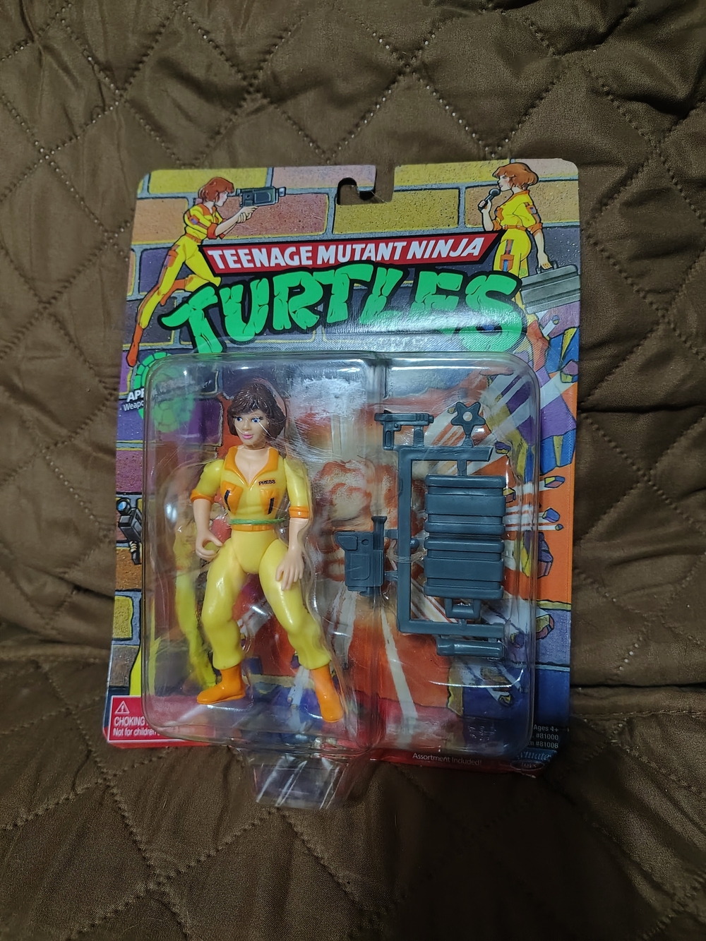 Female Action Figure - Yellow